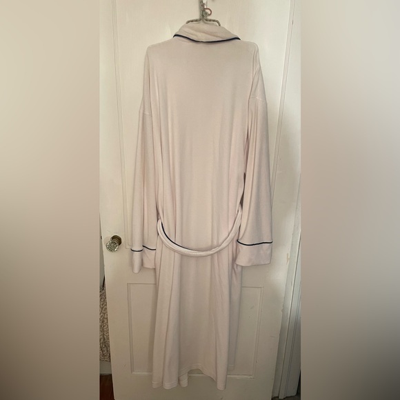 Disney Mickey White and Blue Robe - Picture 6 of 6